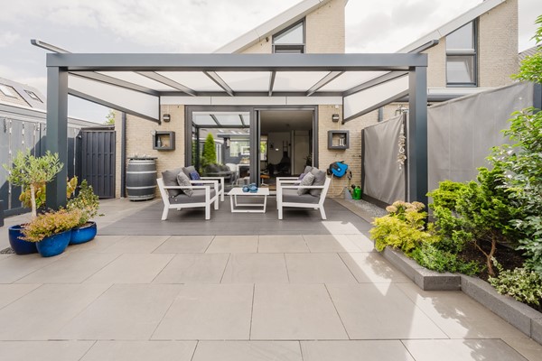 Medium property photo - Rosa Spierstraat 2, 3207 WR Spijkenisse